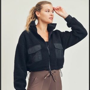 🎈HOST PICK🎈Sherpa Jacket Large